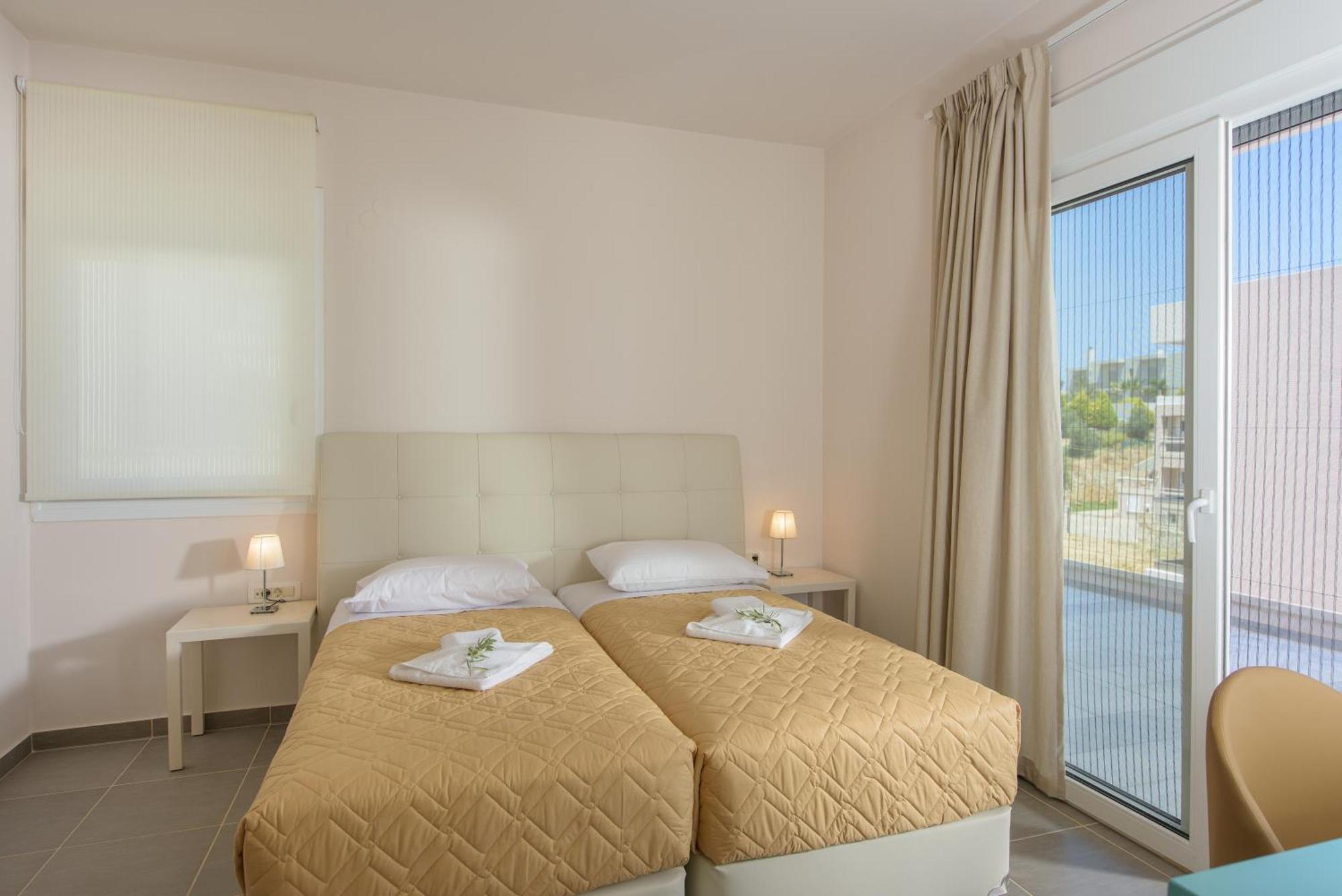 Koukos Villas Stalos Room photo